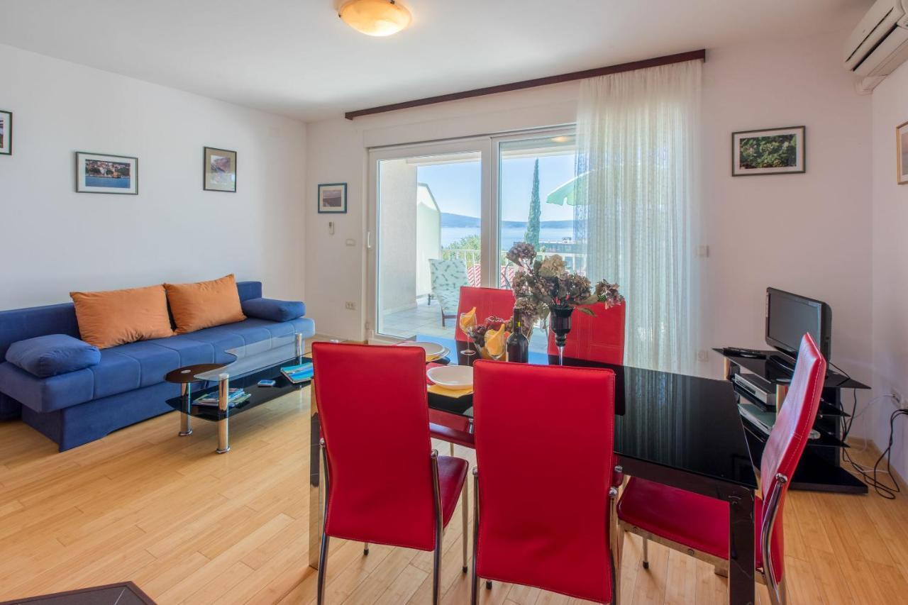 Apartments Robic Selce Bagian luar foto