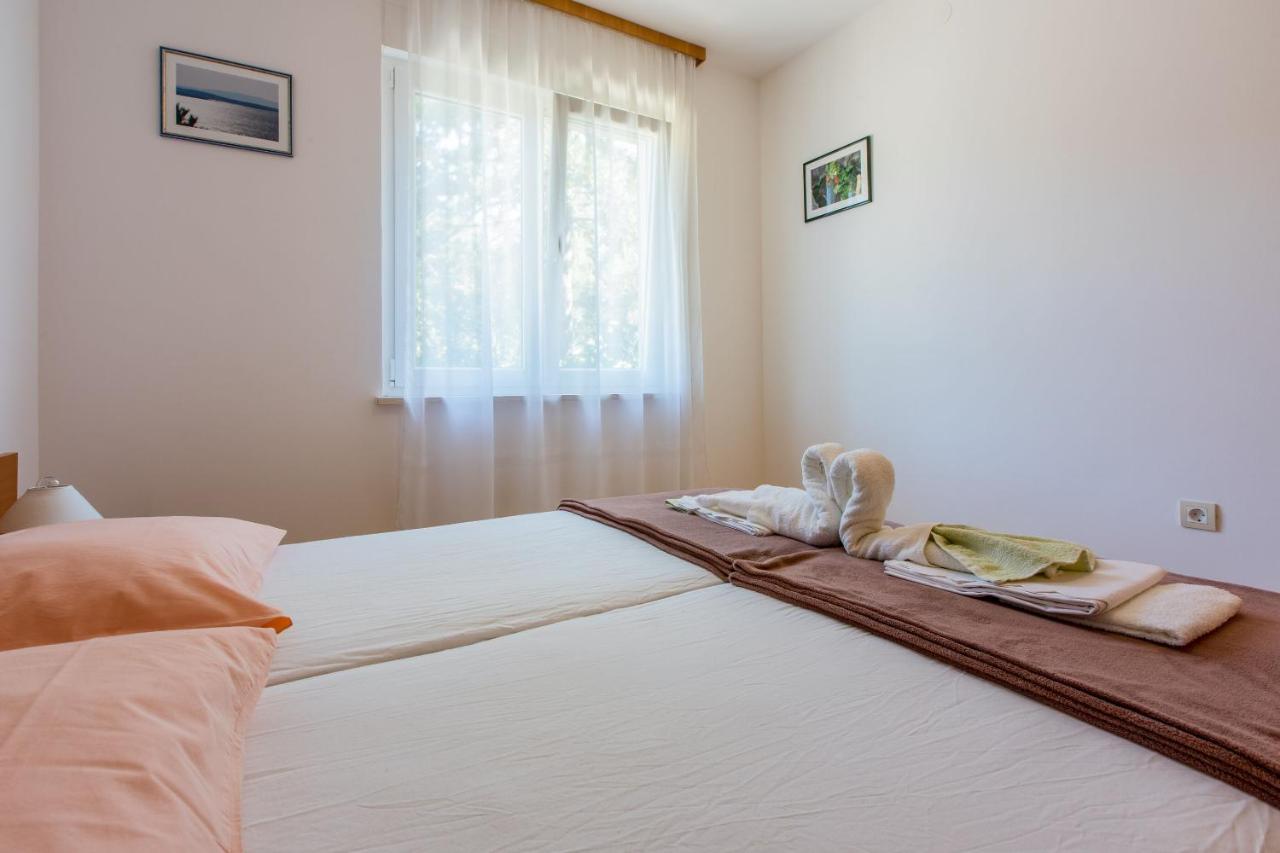 Apartments Robic Selce Bagian luar foto
