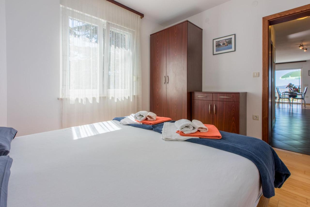 Apartments Robic Selce Bagian luar foto